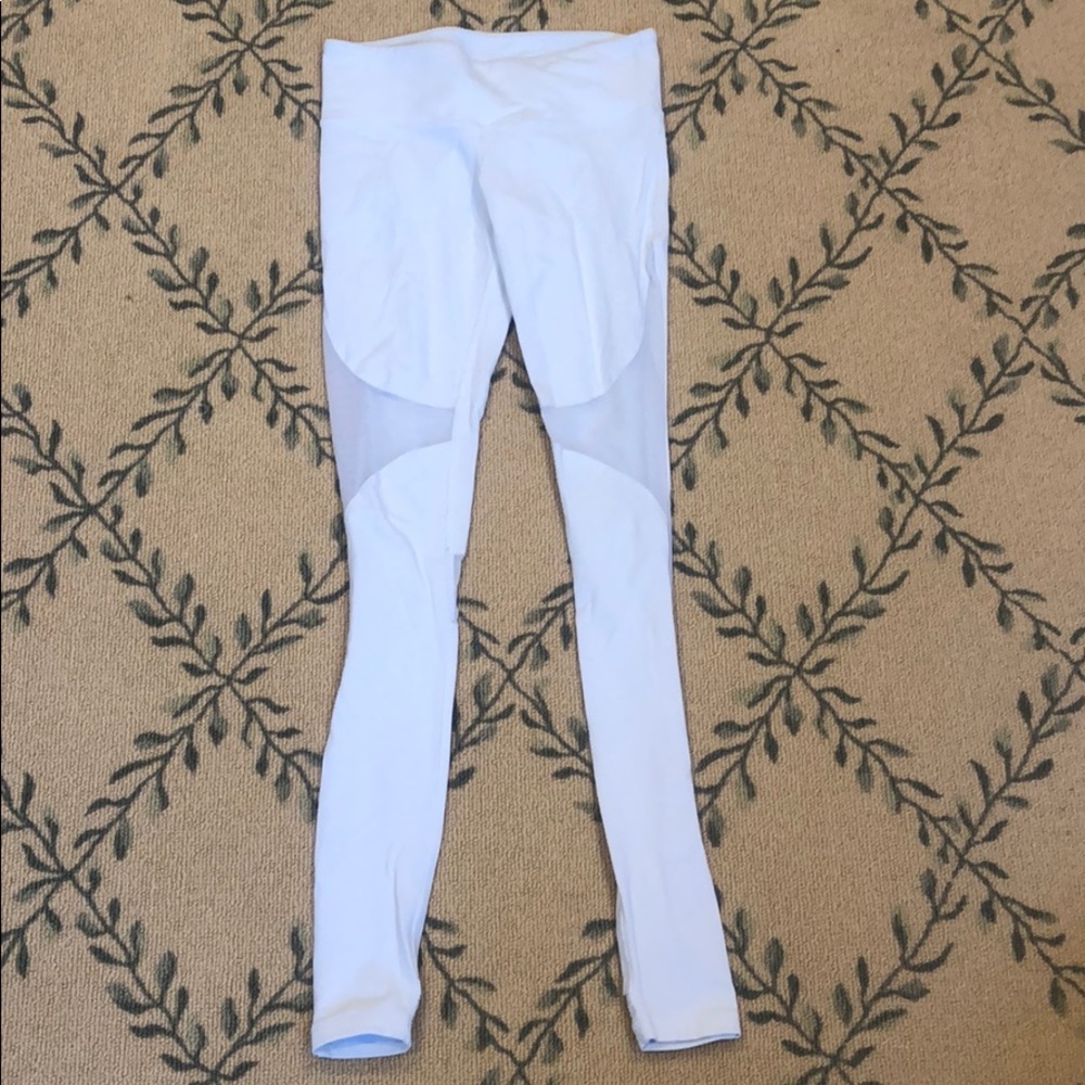 Alo Yoga Coast Legging White size XS